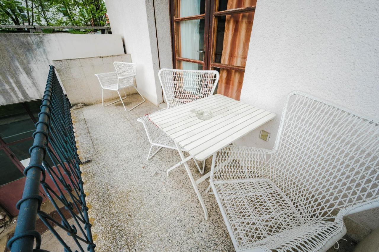 Pi House Villa Любляна Екстериор снимка