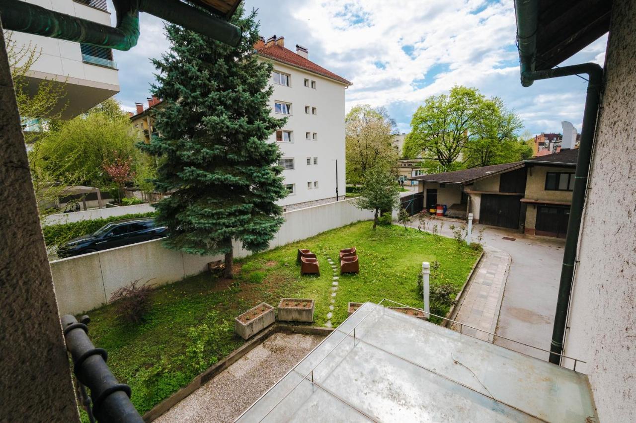 Pi House Villa Любляна Екстериор снимка