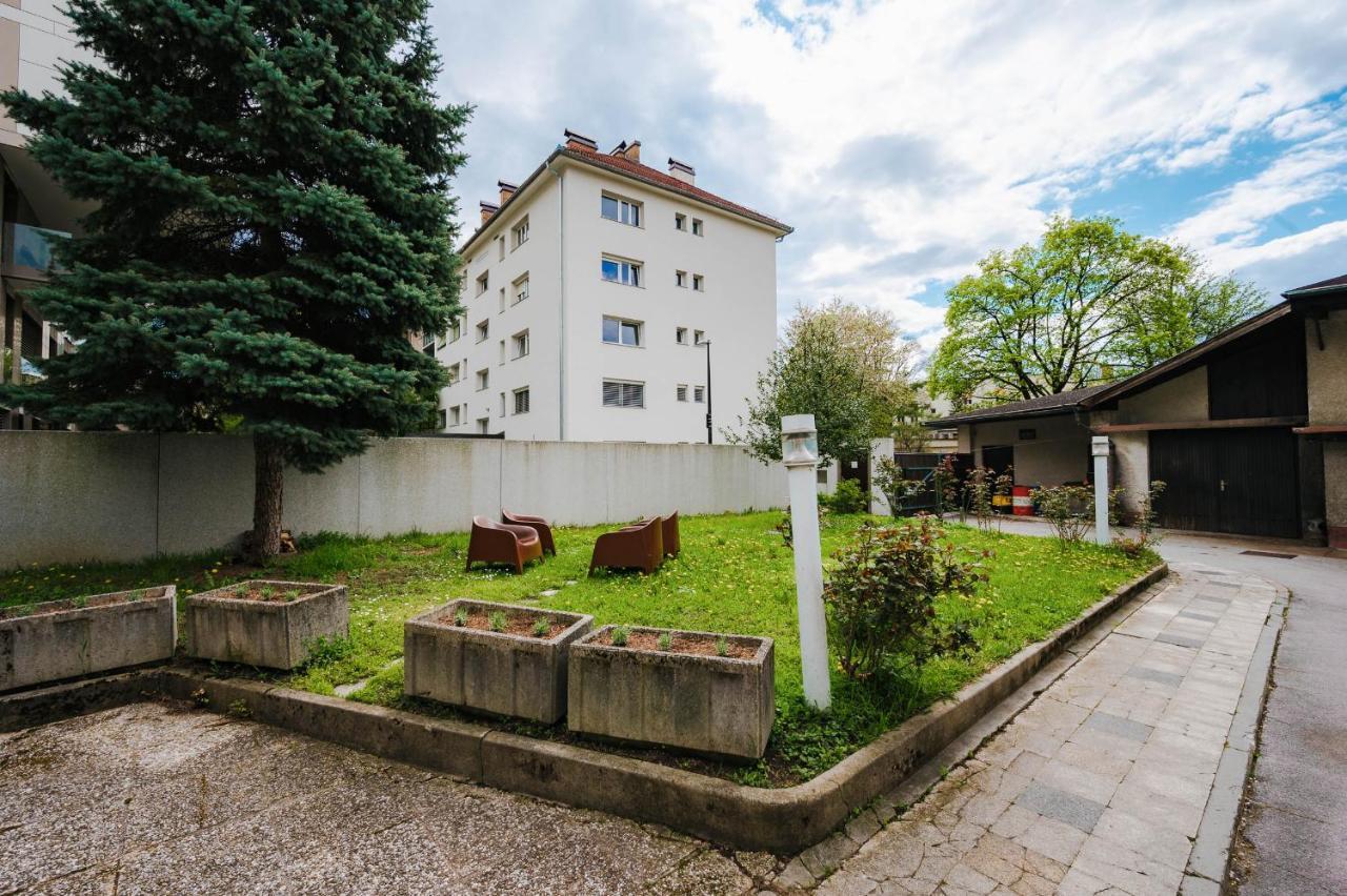 Pi House Villa Любляна Екстериор снимка