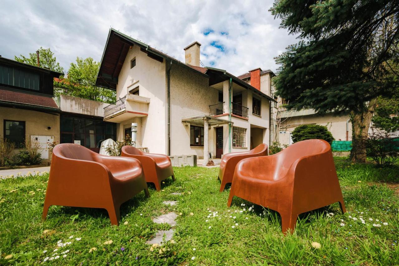 Pi House Villa Любляна Екстериор снимка