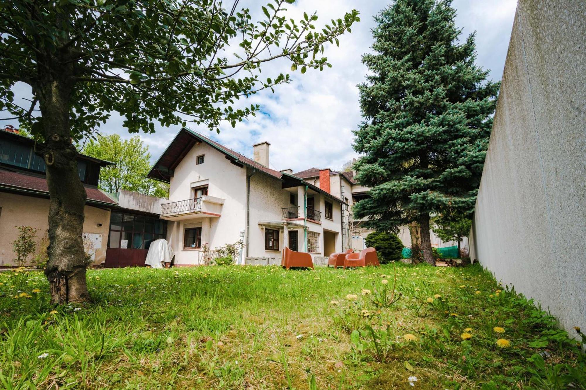 Pi House Villa Любляна Екстериор снимка